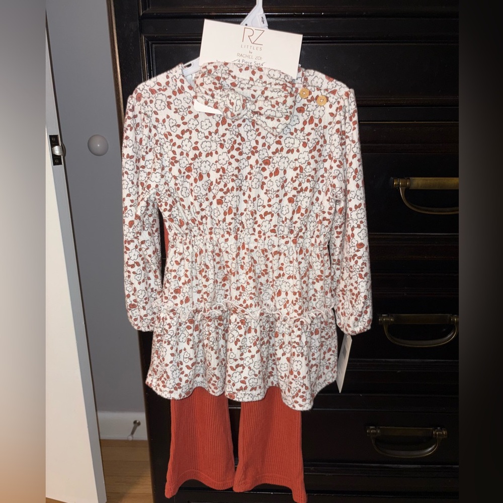 RZ Littles by Rachel Zoe Girls Floral Top and Pants Set 3T